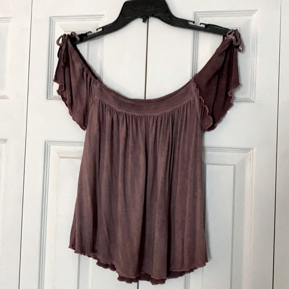 Cute top with adjustable tie straps